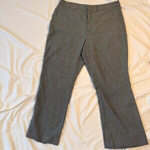 Nine West Capri Pants – Size 16 – Black & White Houndstooth